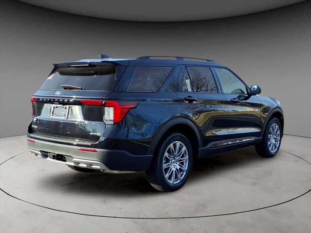 New 2026 Ford Explorer Active w/ Active Comfort Package AWD/4WD image 9
