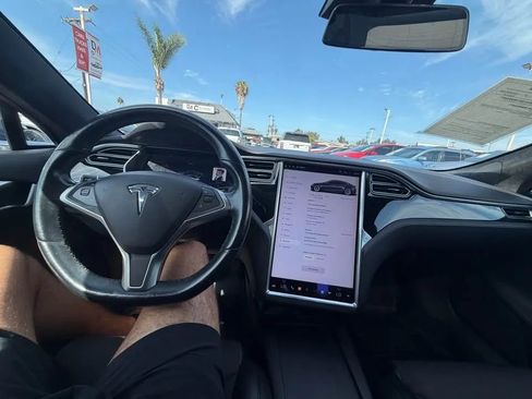 Used 2017 Tesla Model S 60D AWD/4WD image 6