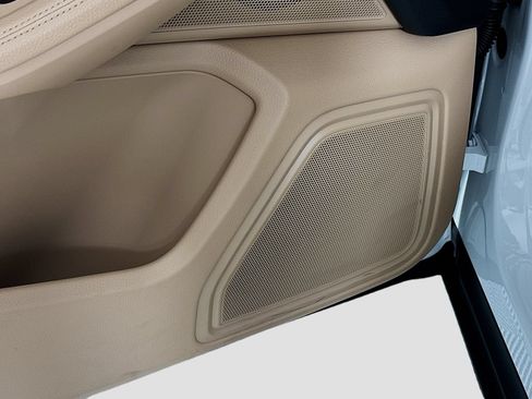 Certified 2026 Porsche Macan AWD/4WD image 21