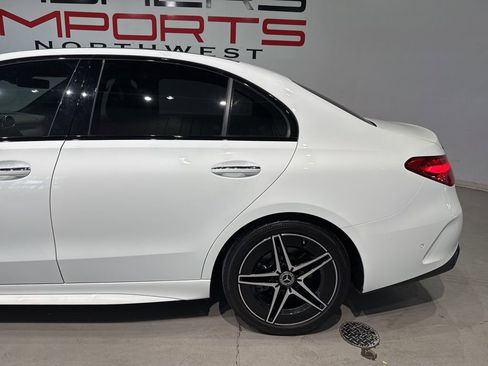 Used 2023 Mercedes-Benz C 300 4MATIC Sedan image 9