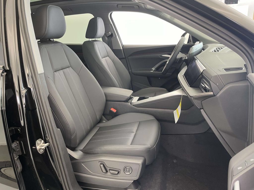 New 2026 Audi Q5 Premium Plus AWD/4WD image 23