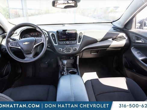 Used 2023 Chevrolet Malibu LT FWD image 4