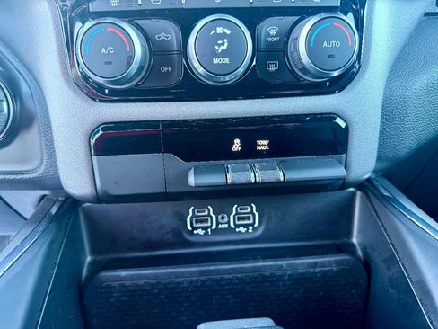 Used 2024 RAM 1500 Laramie image 22