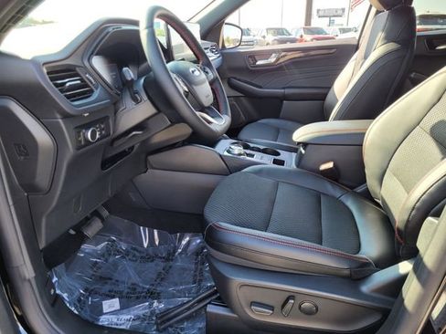 New 2026 Ford Escape ST-Line w/ Tech Pack #1 image 31