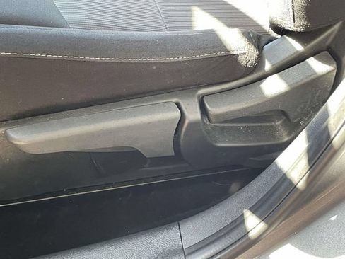 Used 2023 Nissan Sentra SV FWD image 16