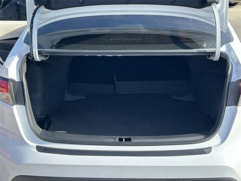 Used 2025 Toyota Corolla LE image 14