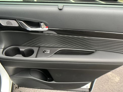 New 2025 Hyundai Palisade Calligraphy image 19