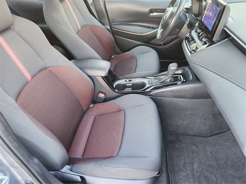 Certified 2023 Toyota Corolla SE image 9