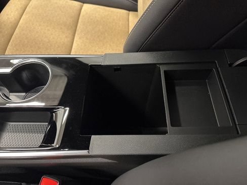 New 2026 Chevrolet Equinox ACTIV w/ Convenience Package III image 16