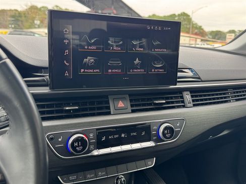 Used 2020 Audi A4 2.0T Premium w/ Convenience Package image 9