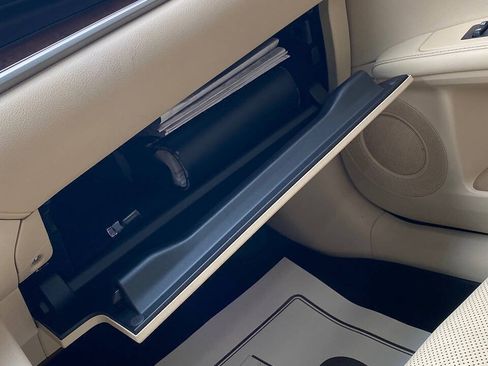 Used 2013 Lexus ES 350 w/ Luxury Pkg FWD image 50