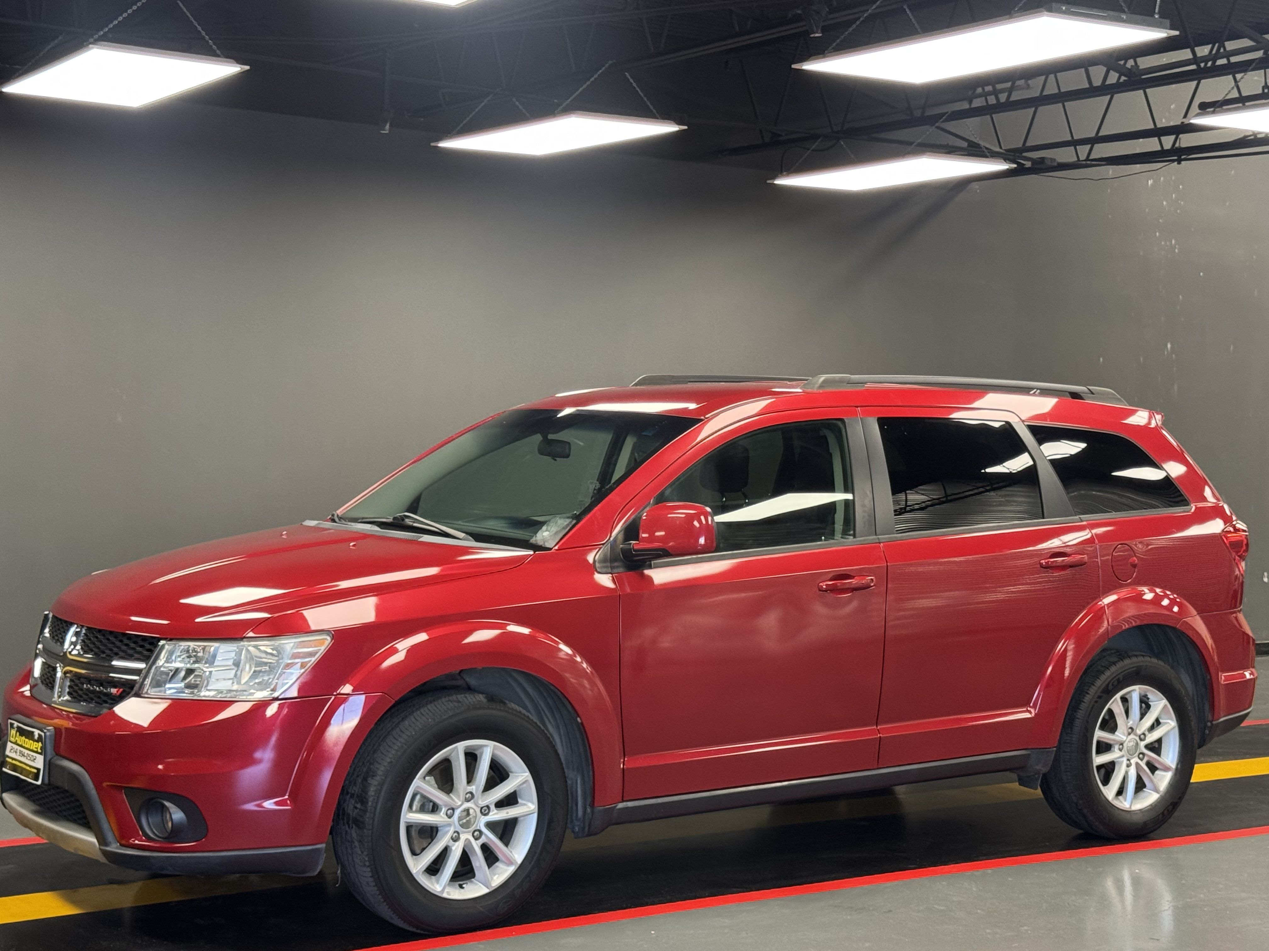 Used 2015 Dodge Journey SXT w/ Flexible Seating Group FWD image 1