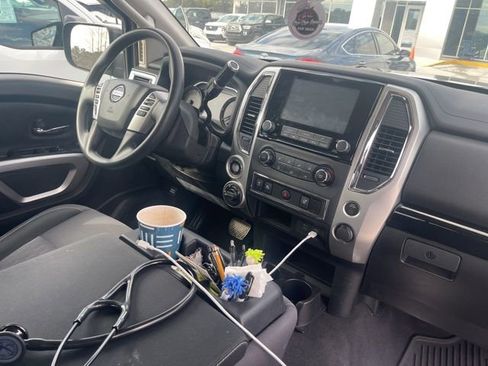 Used 2021 Nissan Titan SV w/ Accessory Utility Package image 24