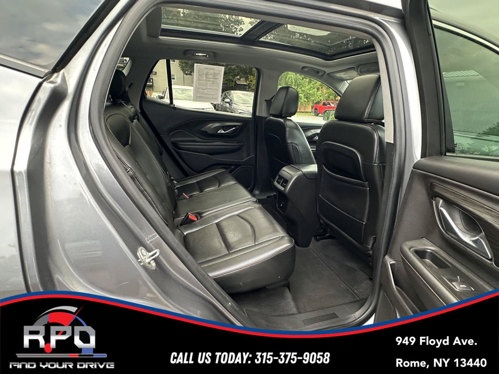 Used 2018 GMC Terrain SLT w/ Preferred Package AWD/4WD image 27