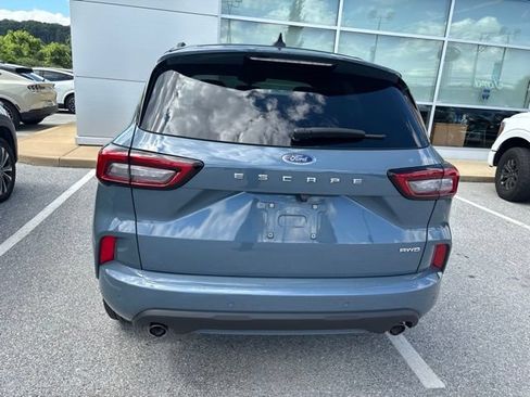 Used 2023 Ford Escape ST-Line w/ Tech Pack #1 AWD/4WD image 6