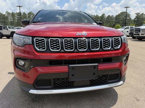 Certified 2025 Jeep Compass Limited AWD/4WD image 23