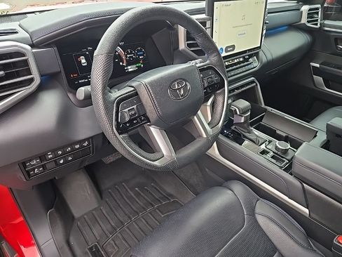 Used 2024 Toyota Sequoia Platinum AWD/4WD image 18