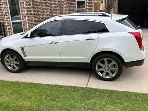 Used 2012 Cadillac SRX Performance FWD image 2