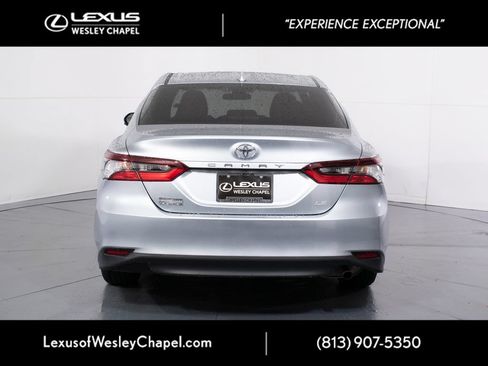 Used 2023 Toyota Camry LE FWD image 5