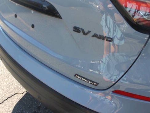 Used 2024 Nissan Murano SV w/ SV Midnight Edition Package image 7