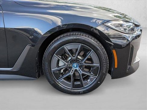 Certified 2023 BMW i4 eDrive35 RWD image 25