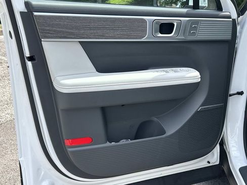 New 2026 Hyundai Santa Fe Limited FWD image 19