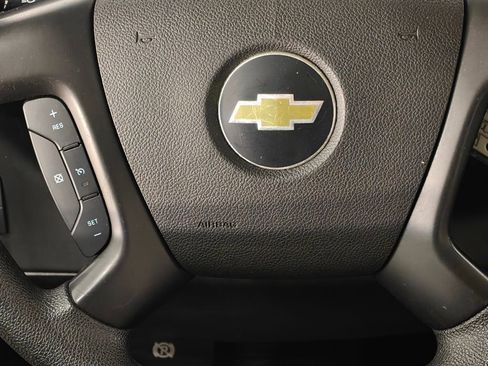 Used 2016 Chevrolet Express 3500 LT w/ LT Preferred Equipment Group RWD image 5