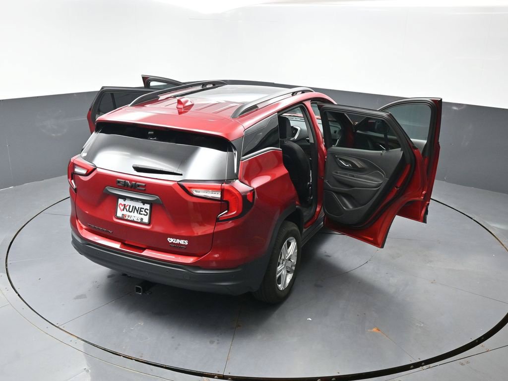 Used 2022 GMC Terrain SLE w/ Driver Convenience Package AWD/4WD image 62