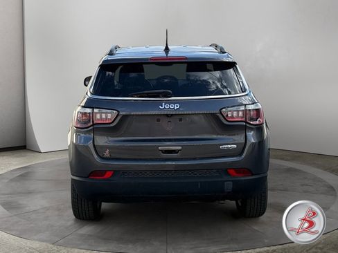 Used 2019 Jeep Compass Latitude w/ Popular Equipment Group FWD image 6