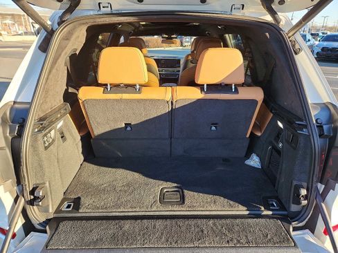 Certified 2023 BMW X7 xDrive40i w/ M Sport Package image 27