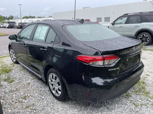Used 2024 Toyota Corolla LE FWD image 3