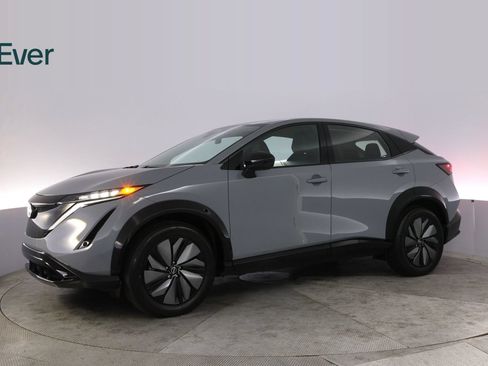 Used 2024 Nissan Ariya AWD image 18