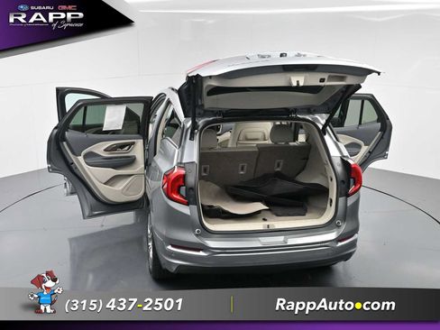 Used 2023 GMC Terrain Denali w/ Denali Premium Package AWD/4WD image 34