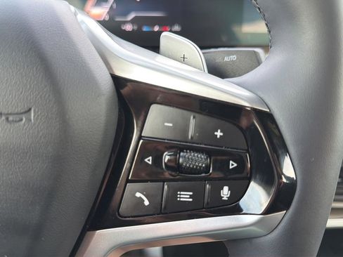 Used 2025 BMW 330i xDrive Sedan image 23