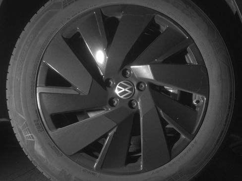 Used 2026 Volkswagen Atlas SE FWD image 16