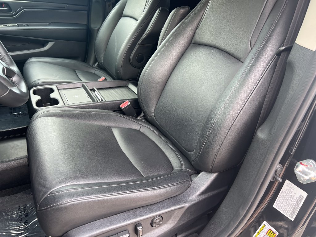 Used 2025 Honda Odyssey EX-L image 11