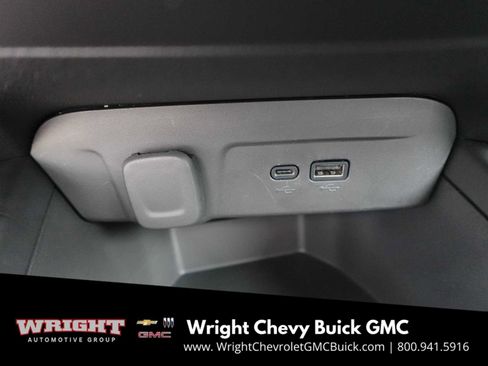 Used 2024 Chevrolet Trax RS w/ Driver Confidence Package image 20