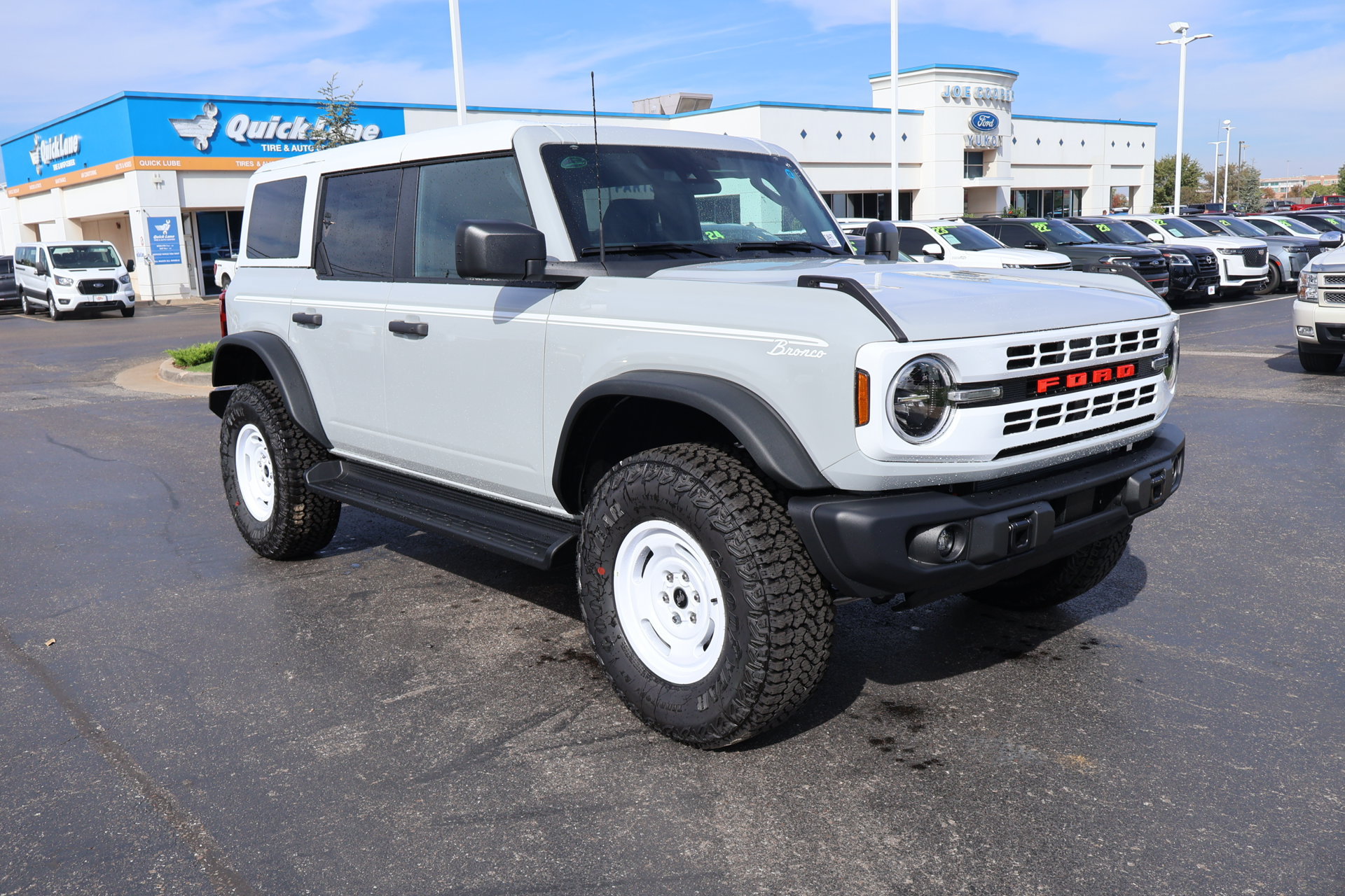New 2026 Ford Bronco Heritage Edition AWD/4WD image 1