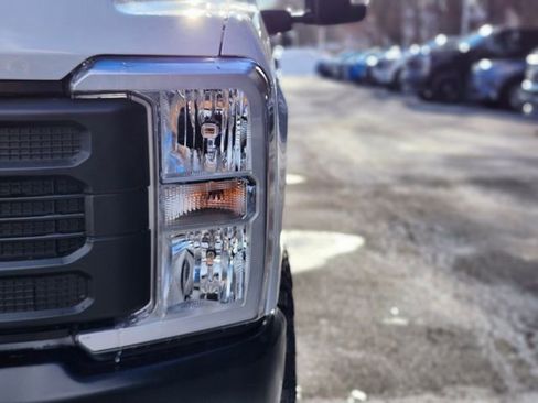 New 2026 Ford F250 XL w/ XL Off-Road Package AWD/4WD image 9