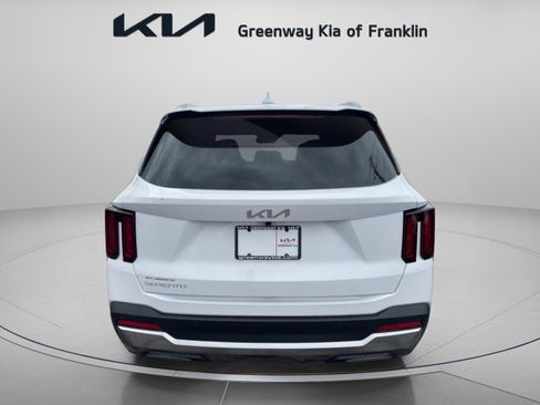 New 2026 Kia Sorento S image 6