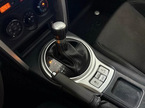 Used 2017 Toyota 86 image 22