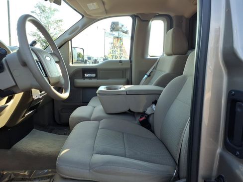Used 2005 Ford F150 XL RWD image 10