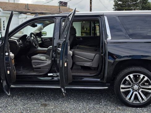 Used 2019 GMC Yukon XL Denali AWD/4WD image 13