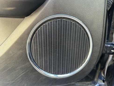 Used 2021 Ford Mustang Premium RWD image 34