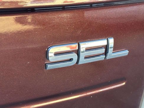 Used 2009 Ford Flex SEL image 5