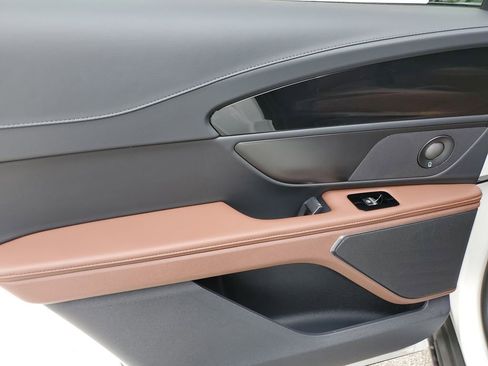 New 2026 Lincoln Nautilus Reserve AWD/4WD image 8