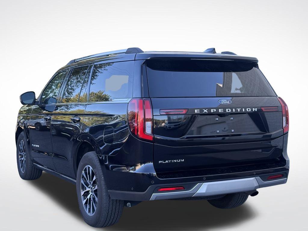 Used 2025 Ford Expedition Platinum AWD/4WD image 3