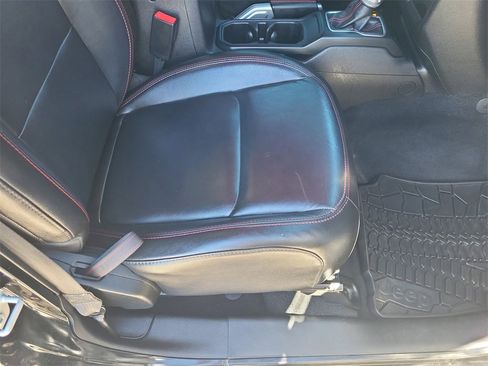 Used 2020 Jeep Wrangler Unlimited Rubicon image 15