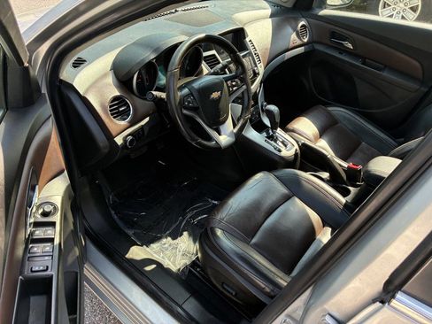 Used 2015 Chevrolet Cruze LT FWD image 7