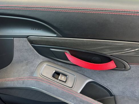 Used 2016 Porsche Cayman GT4 RWD image 18